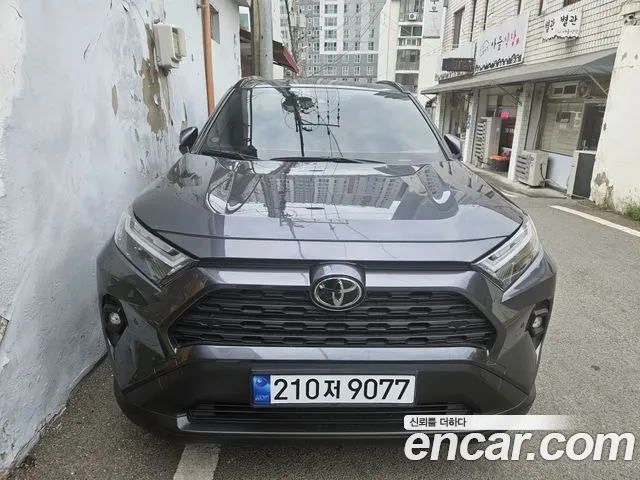 Toyota RAV4 5 2.5 2WD Hybrid XLE
