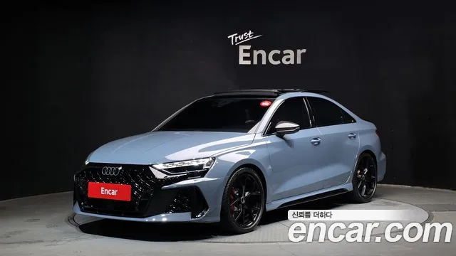 Audi RS3 (8Y) 2.5 TFSI