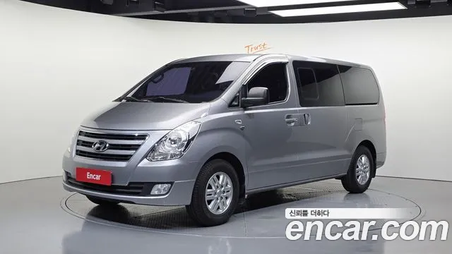 Hyundai Grand Starex 5