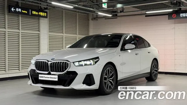 BMW 5 (G60) 520i M