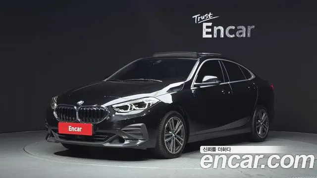BMW 2 (F44) 220i