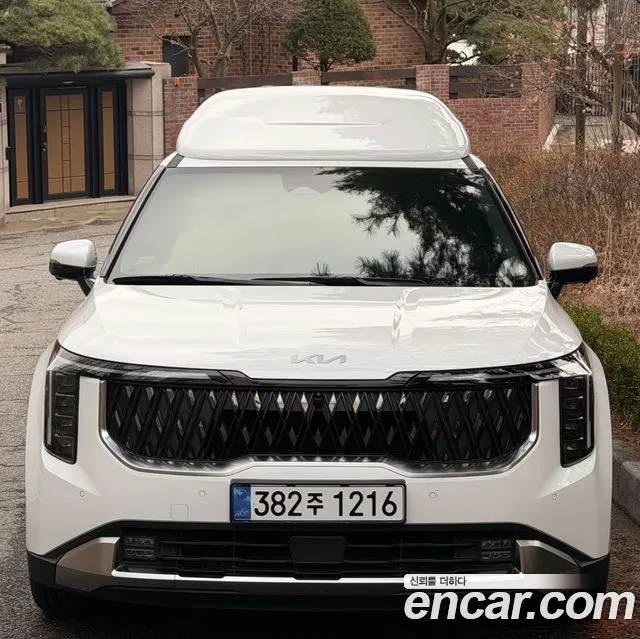Kia The New Carnival 4 Gasoline 9
