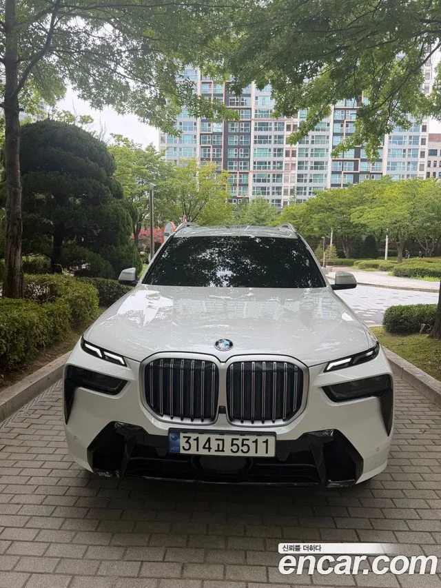 BMW X7 (G07) xDrive 40i M 6