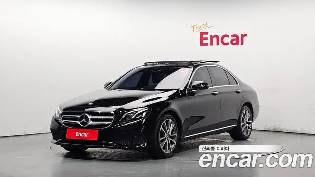 Mercedes-Benz E- W213 E300 4MATIC