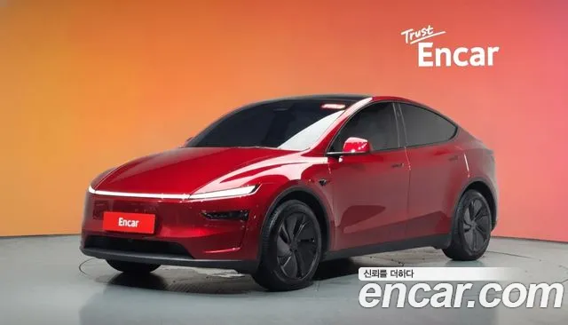 Tesla Y AWD