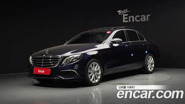Mercedes-Benz E- W213 E300 4MATIC Exclusive