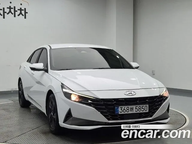 Hyundai Avante Hybrid (CN7)