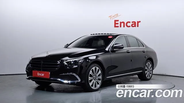 Mercedes-Benz E- W213 E350 4MATIC Exclusive