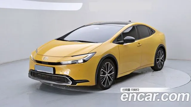 Toyota Prius 5 2.0 XLE