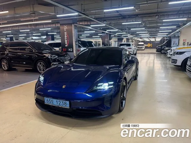 Porsche Taycan GTS