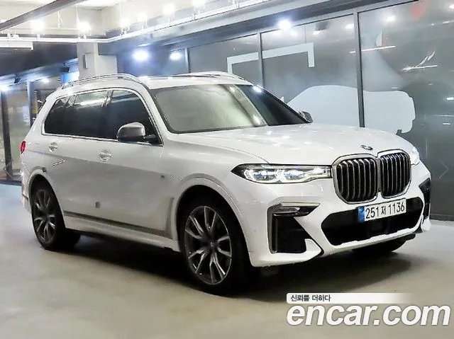 BMW X7 (G07) M50i 6