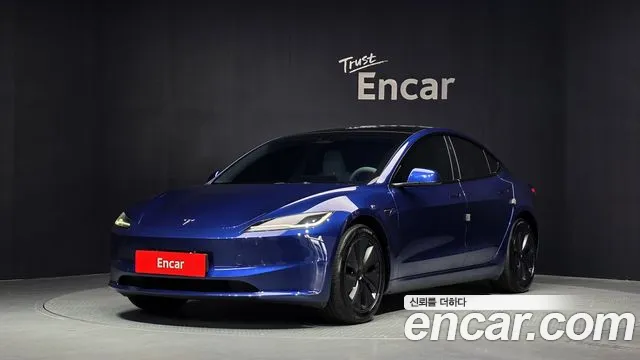 Tesla 3 AWD