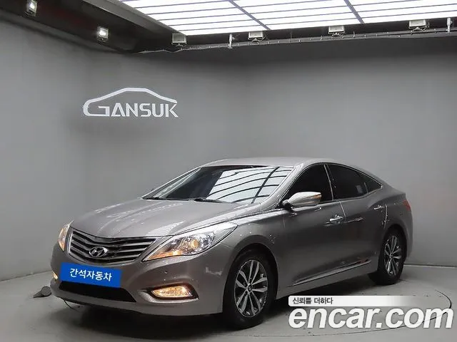 Hyundai Grandeur HG HG240