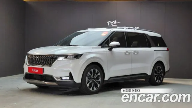 Kia Carnival 4 Gasoline 9 Signature