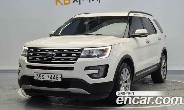 Ford Explorer 2.3 Limited 4WD 5