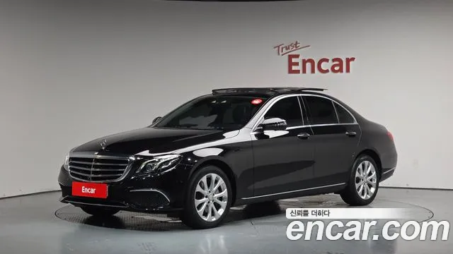 Mercedes-Benz E- W213 E300 Exclusive