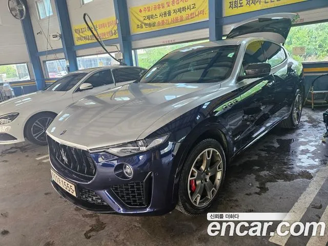 Maserati 3.0 AWD