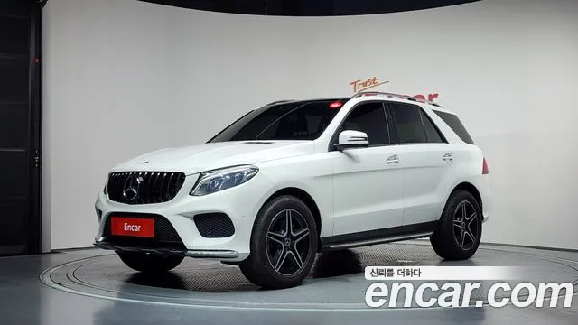 Mercedes-Benz GLE- W166 GLE350 d 4MATIC