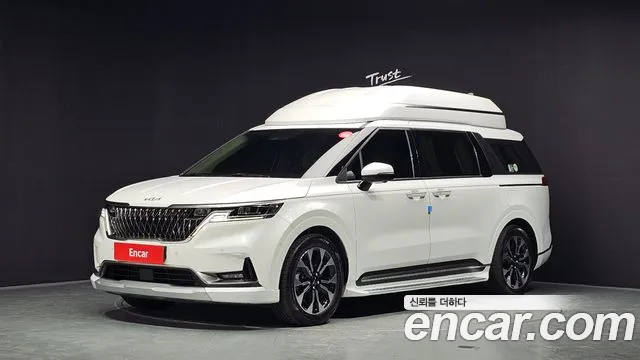 Kia Carnival 4 Gasoline 7 Signature