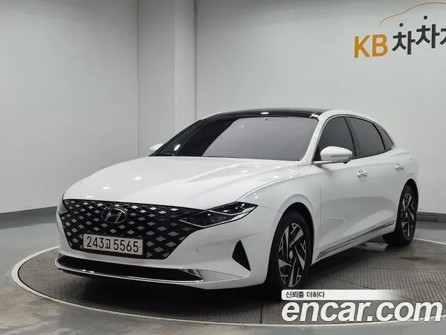 Hyundai The New Grandeur IG Hybrid