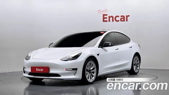 Tesla 3 AWD