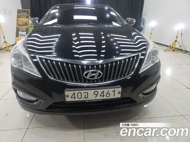 Hyundai Grandeur HG HG240