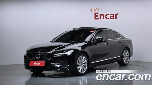 Volvo S90 D4