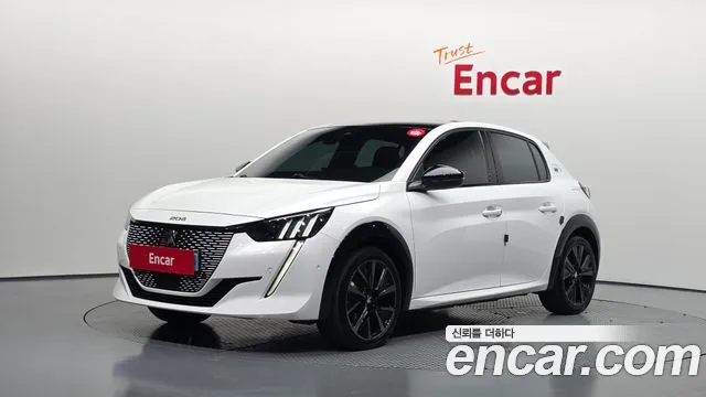 Peugeot e-208 2 GT