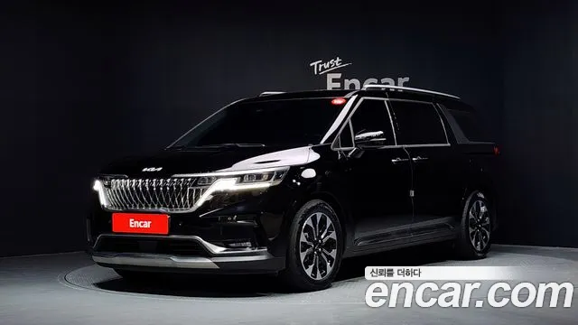 Kia Carnival 4 Gasoline 9 Signature