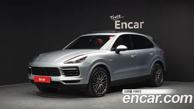 Porsche Cayenne (PO536) 3.0 E-Hybrid