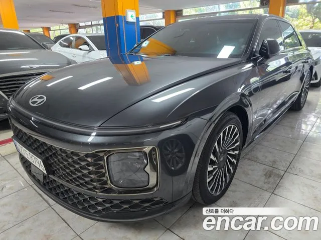 Hyundai Grandeur Hybrid (GN7)