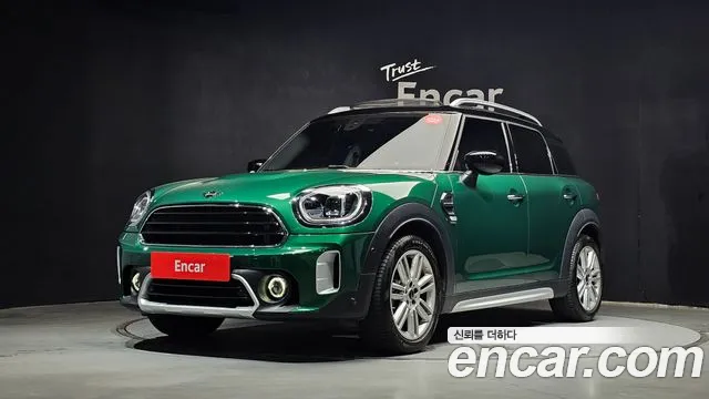 MINI Cooper Countryman 2