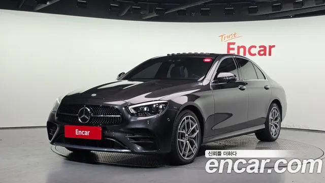 Mercedes-Benz E- W213 E220d 4MATIC AMG Line