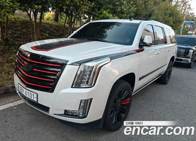 Cadillac 6.2 ESV 4