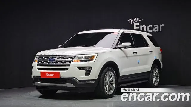 Ford Explorer 2.3 Limited 4WD 5