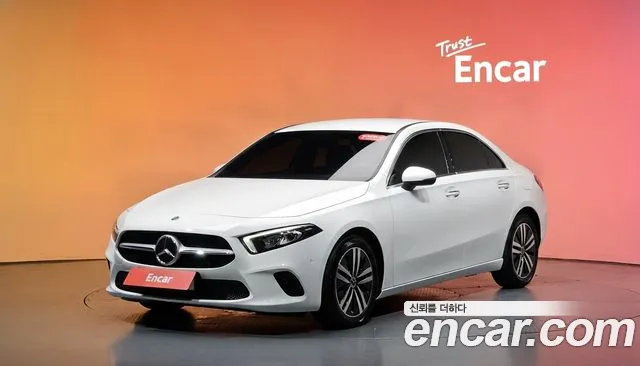 Mercedes-Benz A- W177 A220