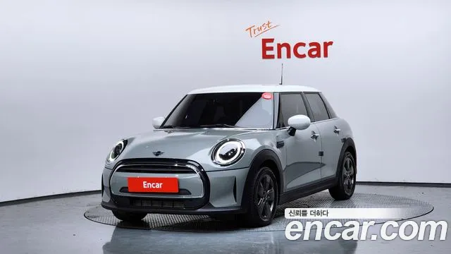 MINI Cooper 5 3
