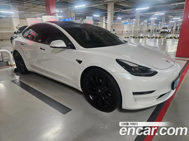 Tesla 3 AWD