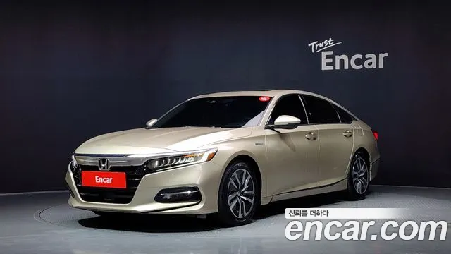 Honda Accord 10 2.0 Hybrid
