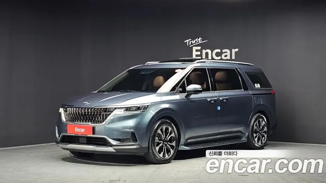 Kia Carnival 4 Gasoline 7 Signature