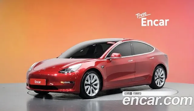 Tesla 3 AWD