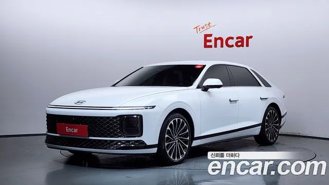 Hyundai Grandeur Hybrid (GN7)