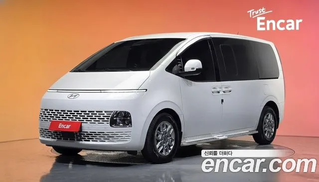 Hyundai Staria L3.5 5