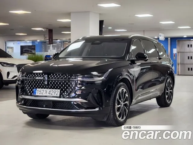 Lincoln 2 2.0 AWD