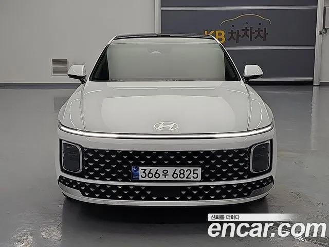 Hyundai Grandeur Hybrid (GN7) Premium