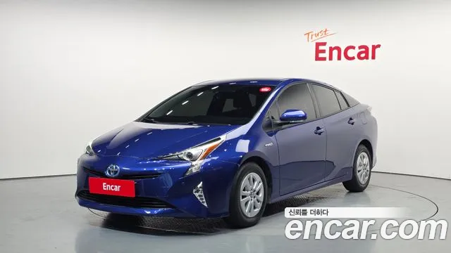 Toyota Prius 4 1.8 E