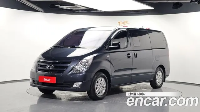 Hyundai Grand Starex 12