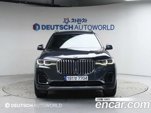 BMW X7 (G07) xDrive 40i 6