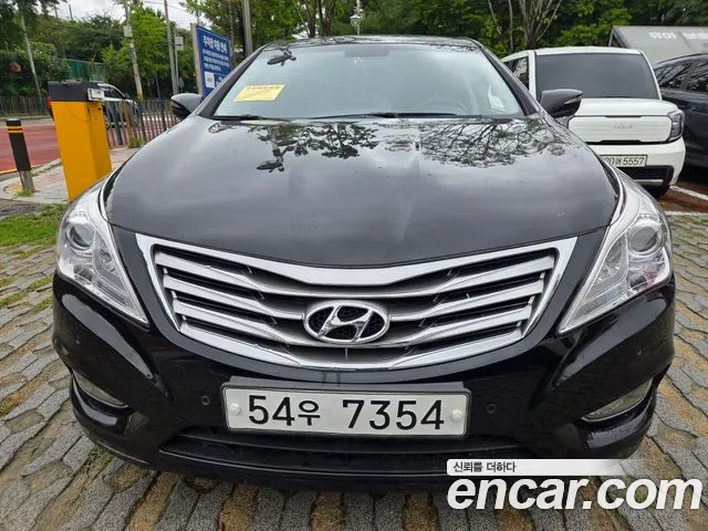 Hyundai Grandeur HG HG300