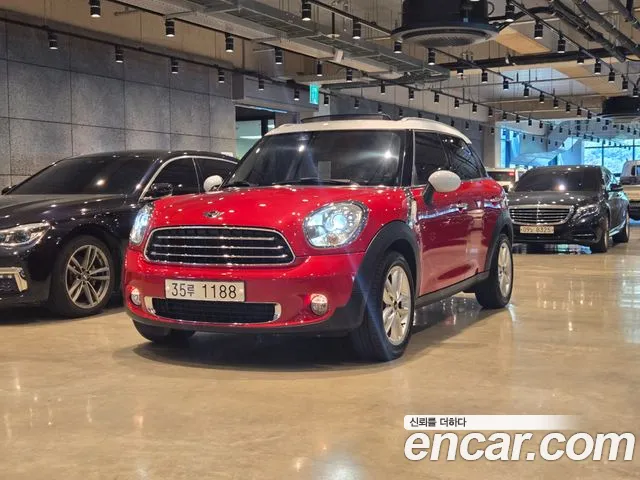 MINI Cooper D Countryman Base 1